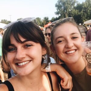 Meet your Posher, Julia